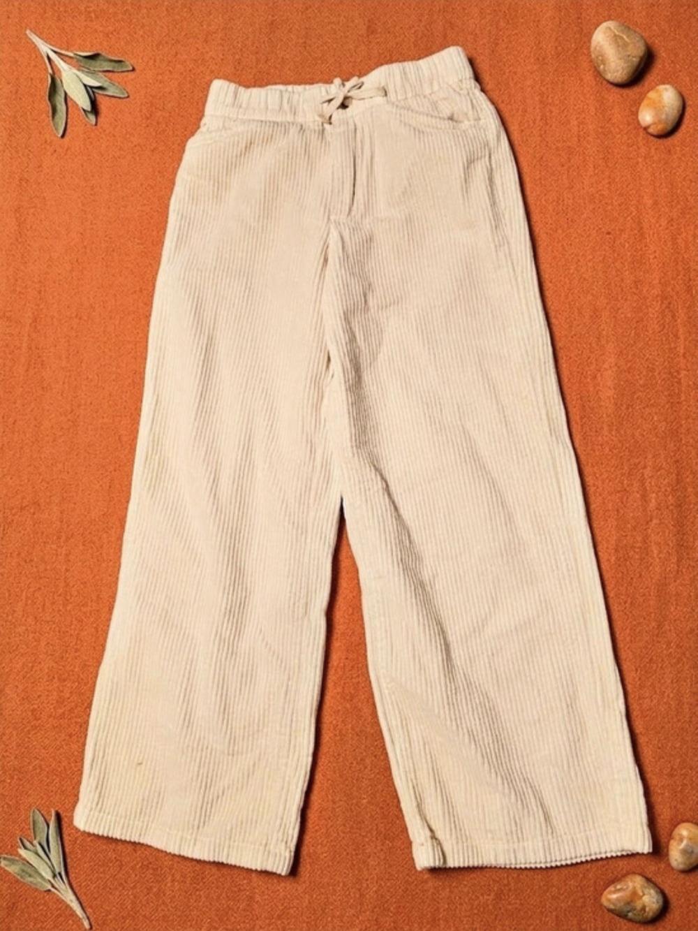 ZARA Wide Leg Corduroy Pants in Cream Size 9 Girls9